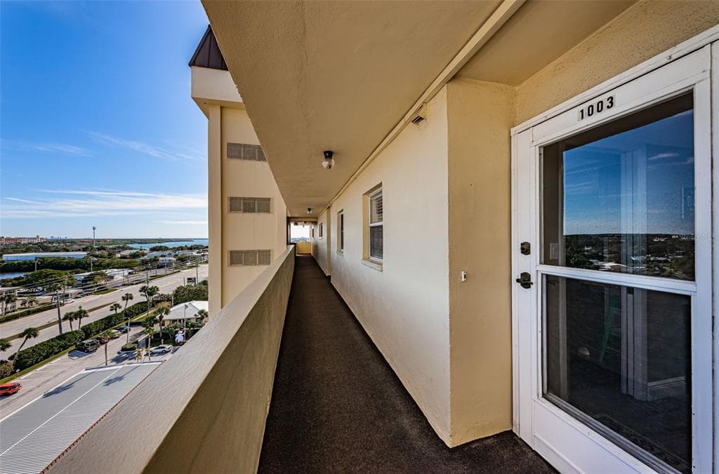 4575 COVE CIRCLE 1003 photo 6