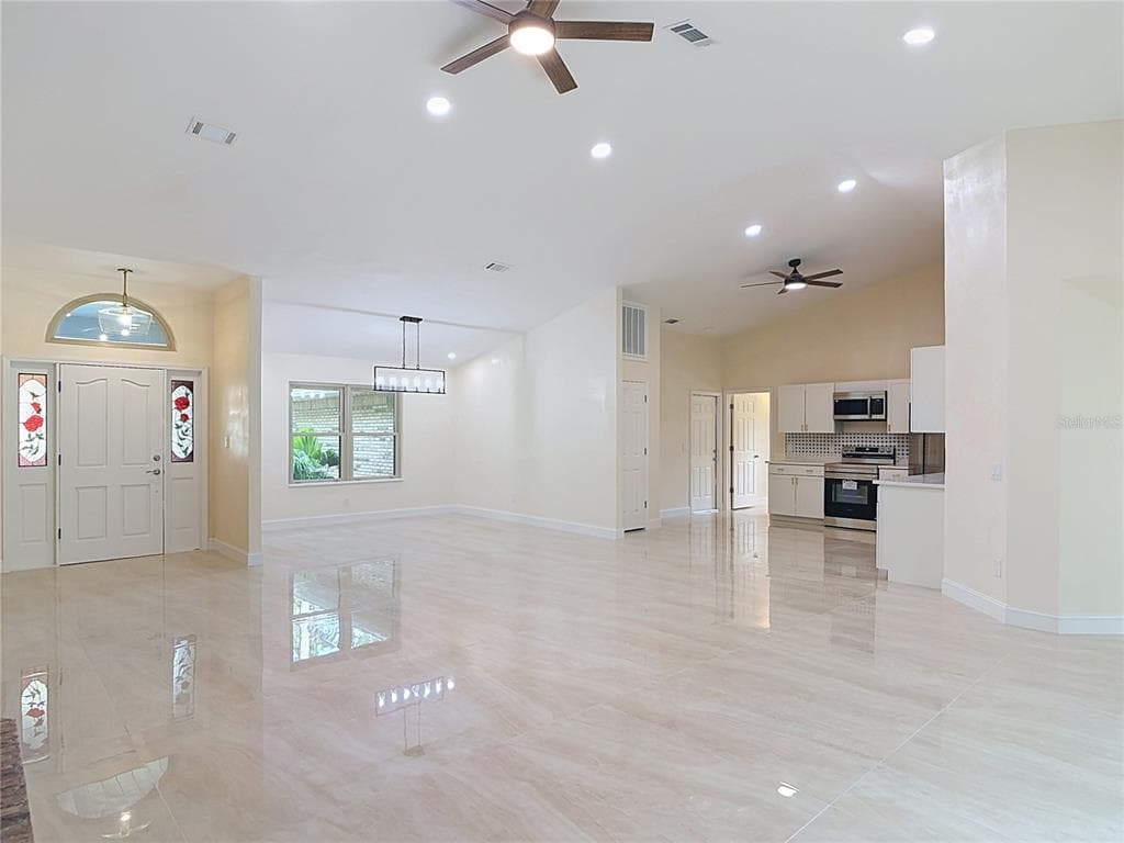 1395 KETTLEDRUM TRAIL 5