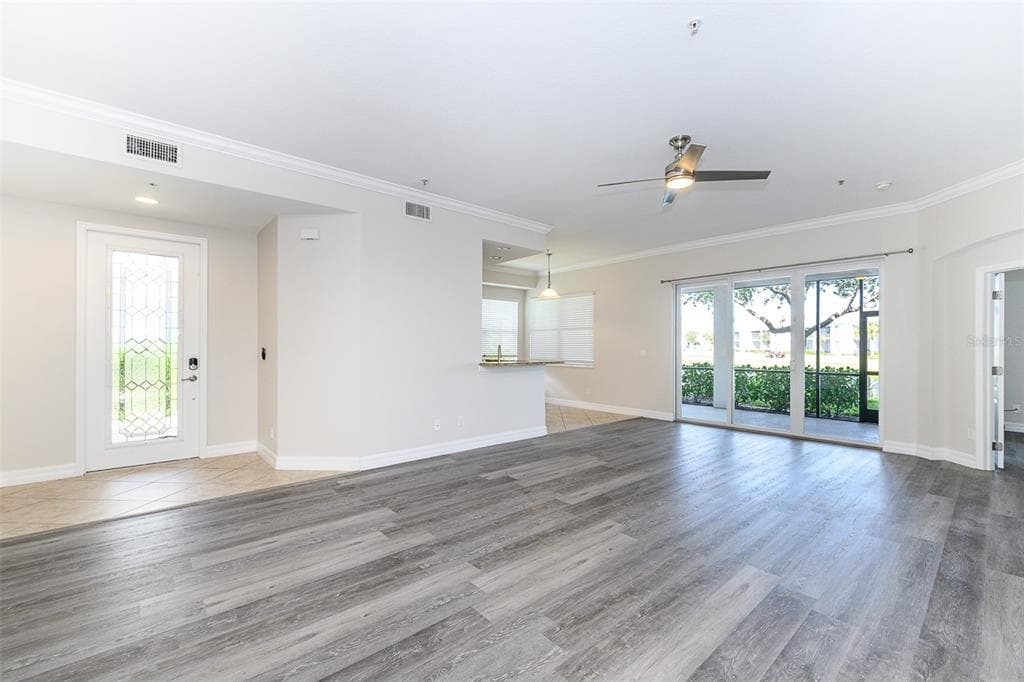 14009 BLACK BEAUTY DRIVE 211 photo 24