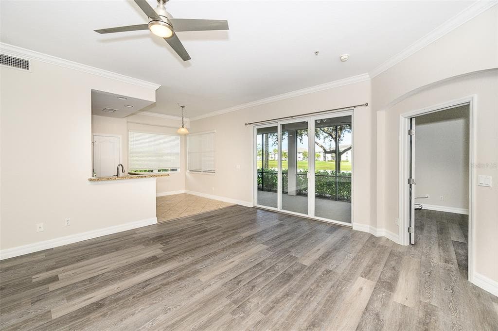 14009 BLACK BEAUTY DRIVE 211 photo 21