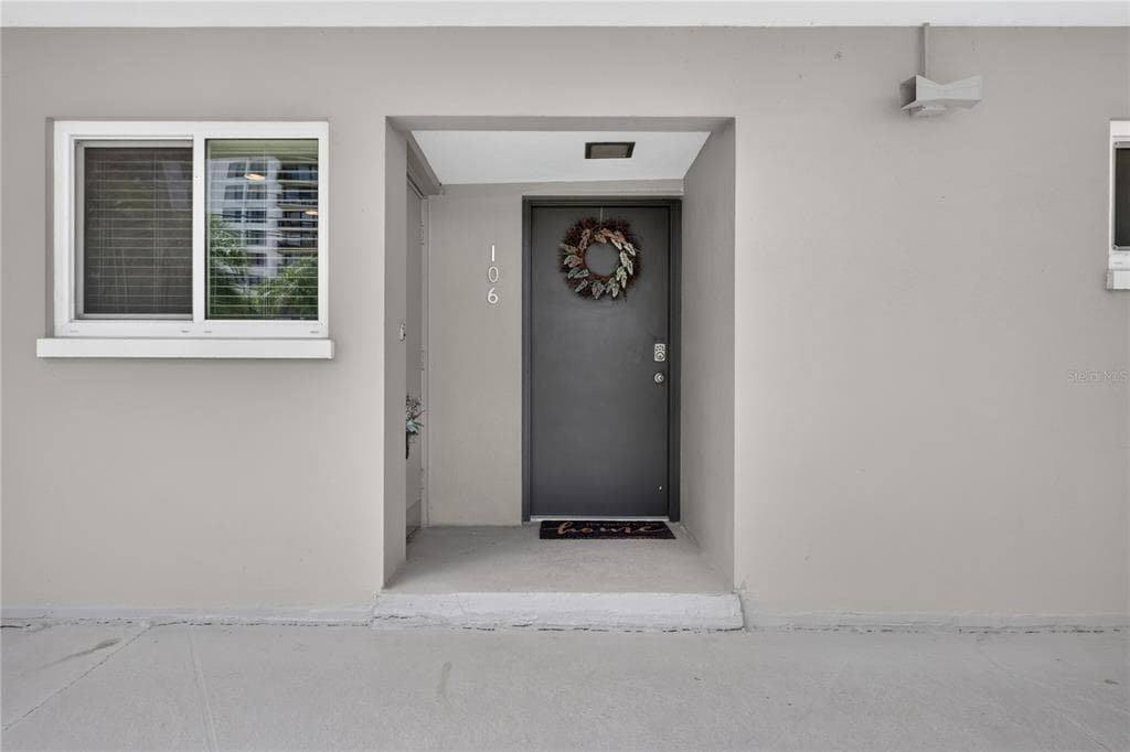 400 LARBOARD WAY 106 photo 15