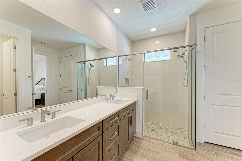 18530 MIDSUMMER PLACE photo 24