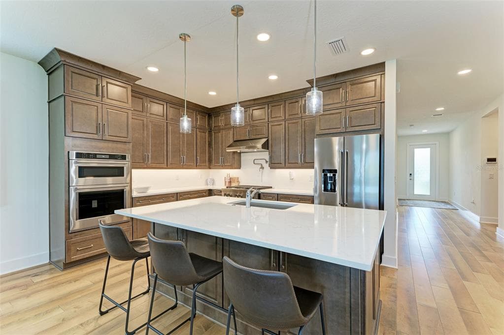 18530 MIDSUMMER PLACE photo 10