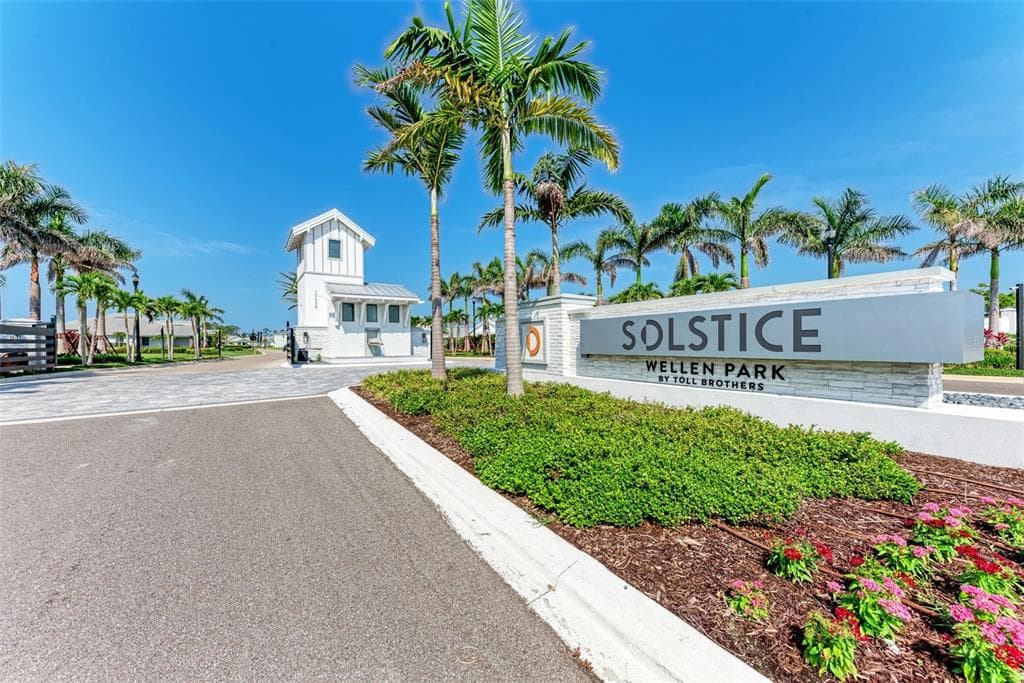 18530 MIDSUMMER PLACE photo 4