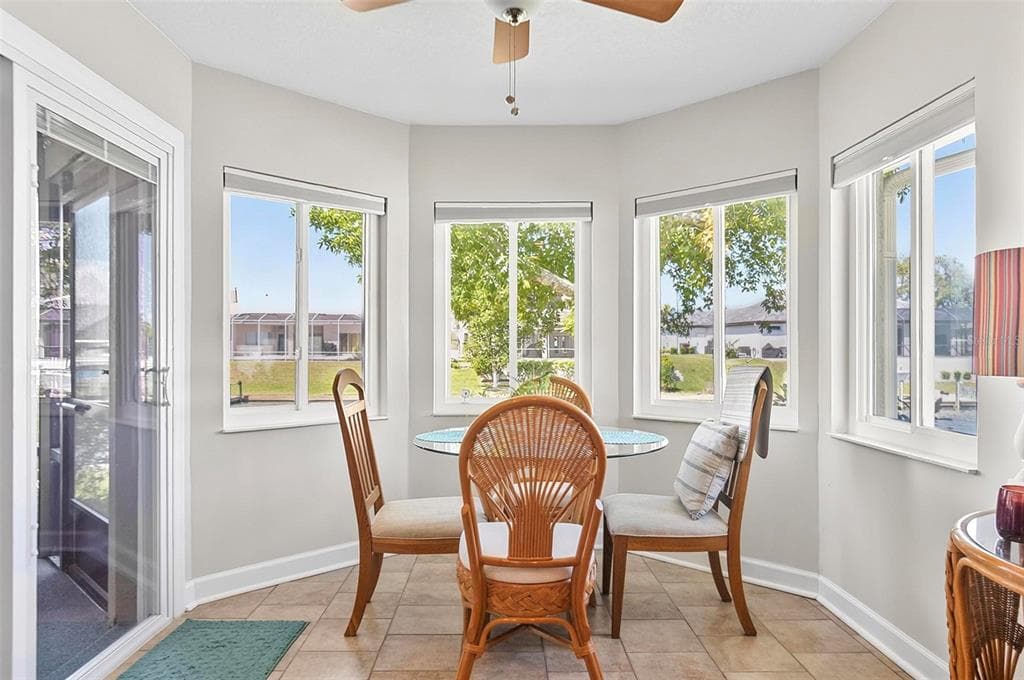 8 FLEMING COURT photo 23