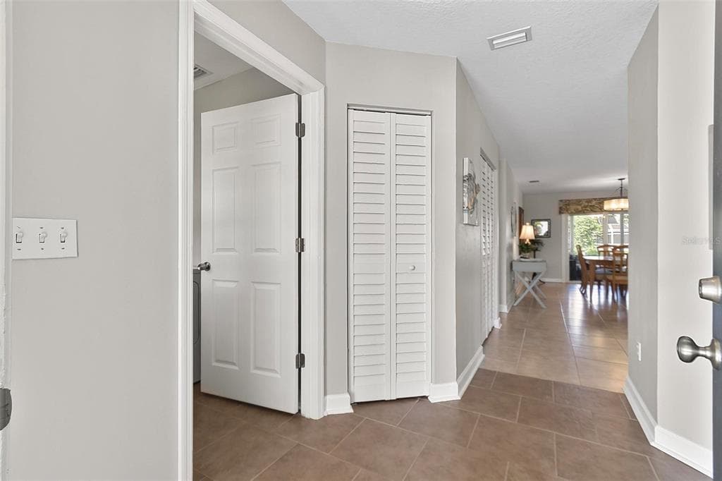 8 FLEMING COURT photo 7