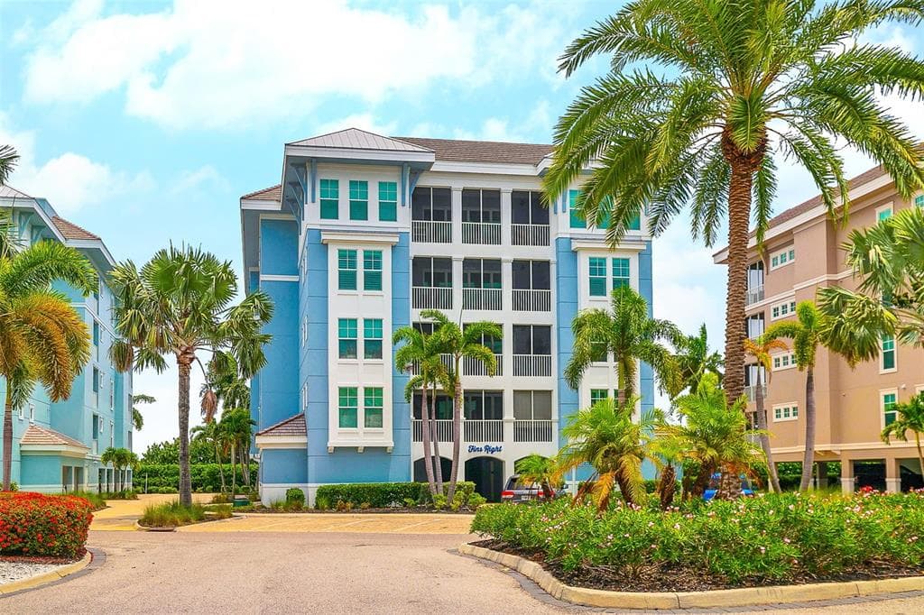 391 ARUBA CIRCLE 203 photo 2