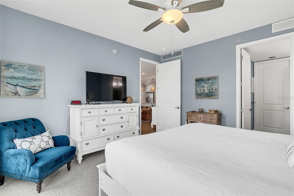 391 ARUBA CIRCLE 203 photo 22