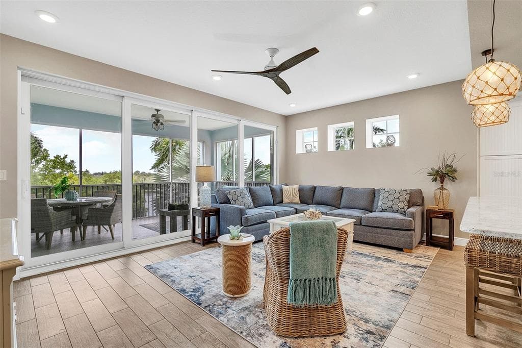 391 ARUBA CIRCLE 203 photo 7