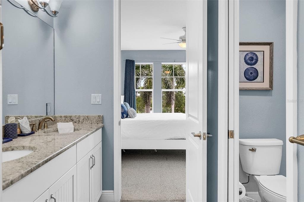 391 ARUBA CIRCLE 203 photo 24