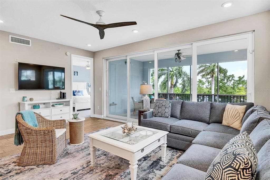 391 ARUBA CIRCLE 203 photo 10
