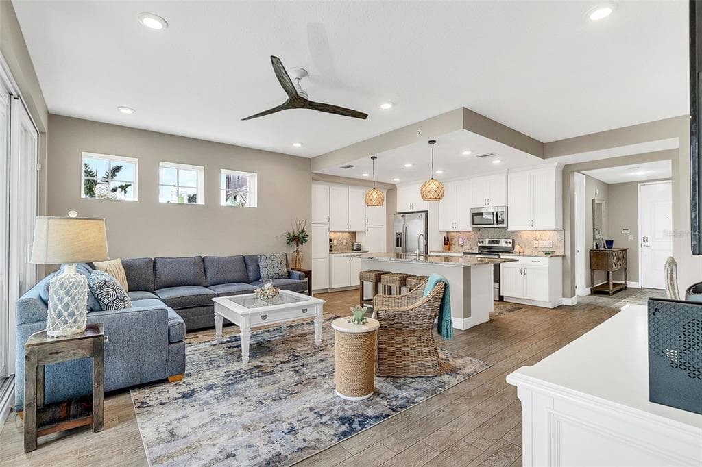 391 ARUBA CIRCLE 203 photo 19