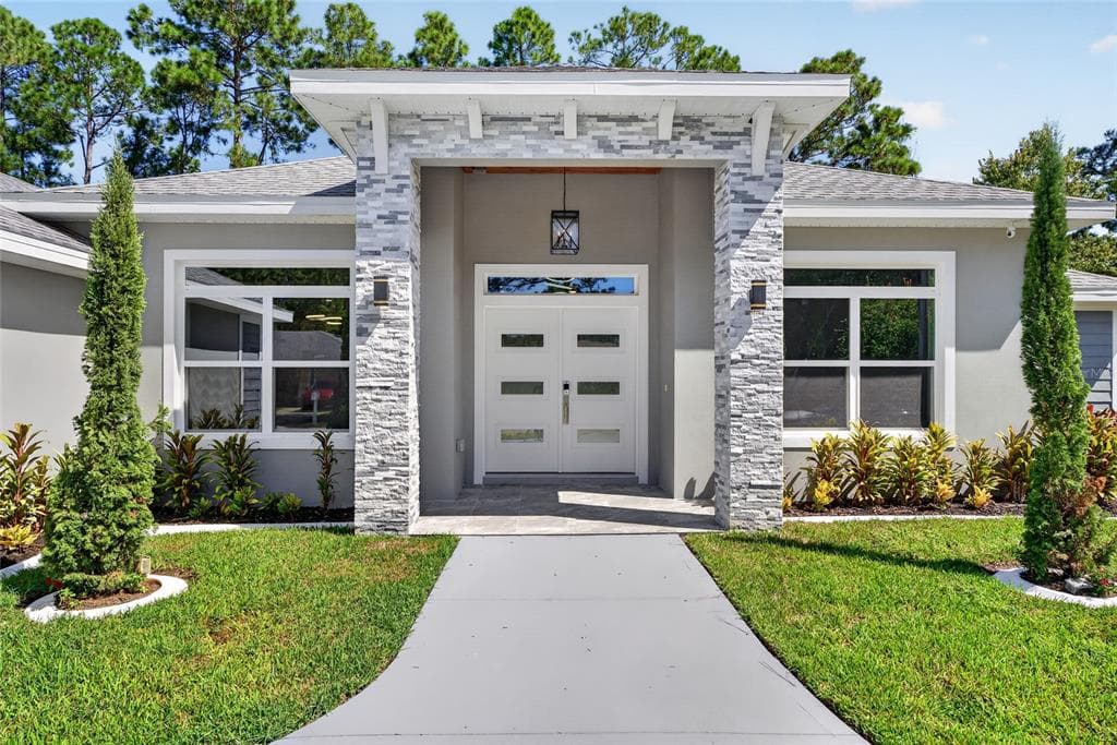 16 BUNKER HILL DRIVE photo 1