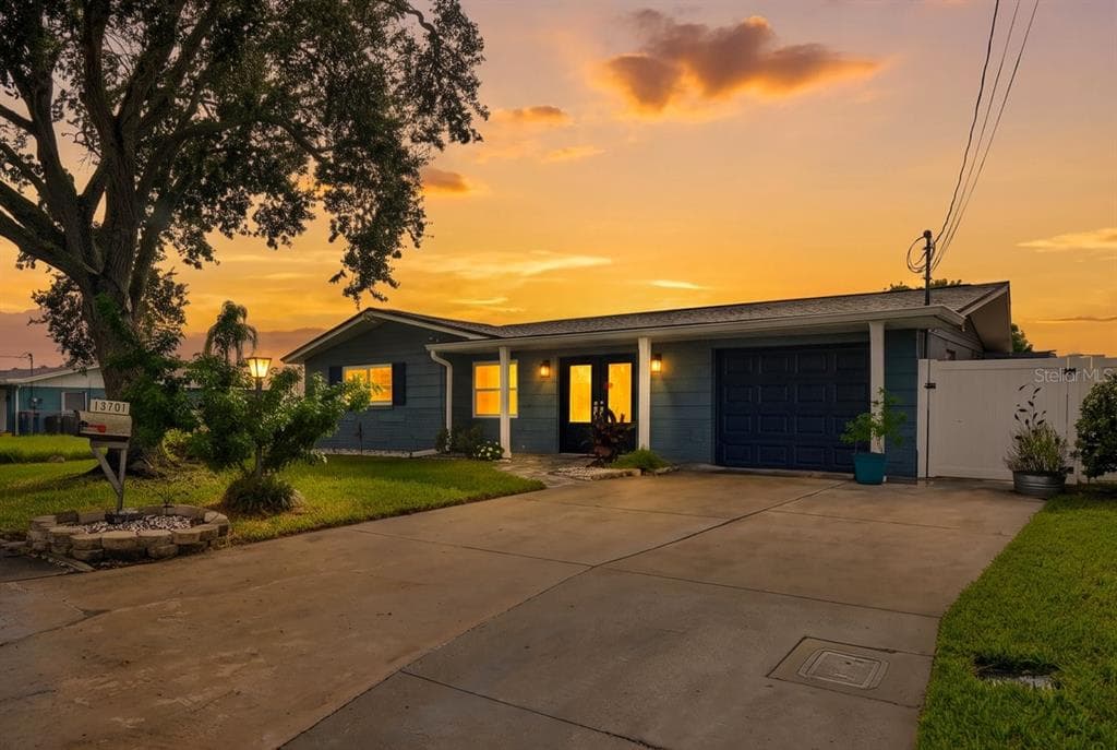 13701 LESLIE DRIVE photo 2