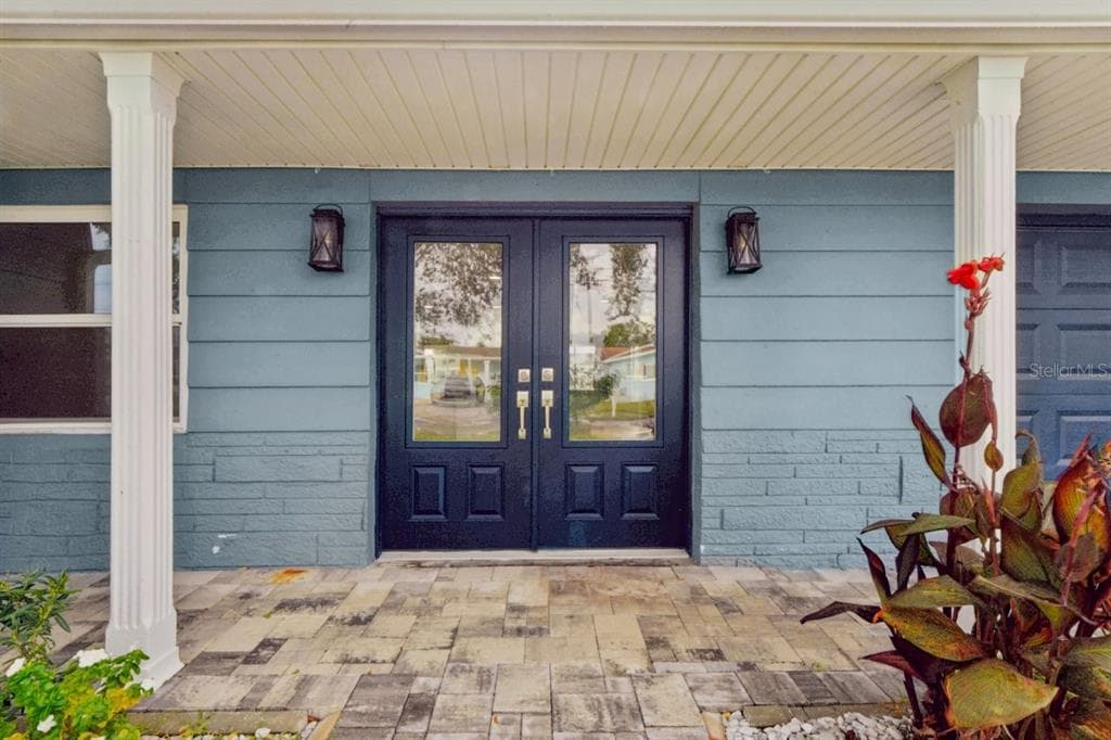 13701 LESLIE DRIVE photo 3
