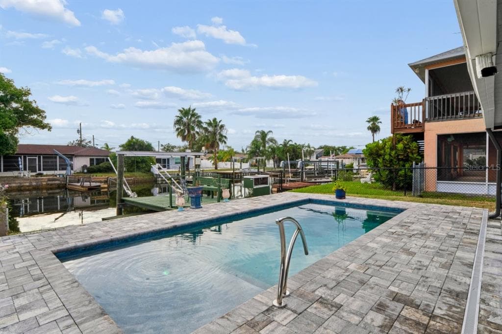 13701 LESLIE DRIVE photo 1