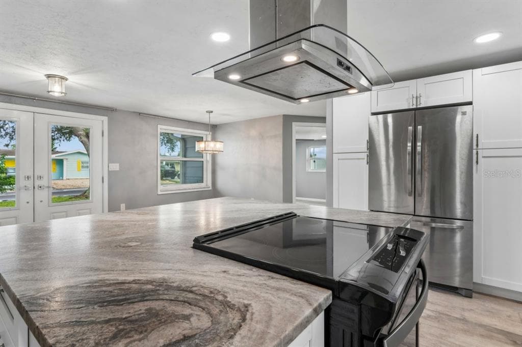 13701 LESLIE DRIVE photo 11