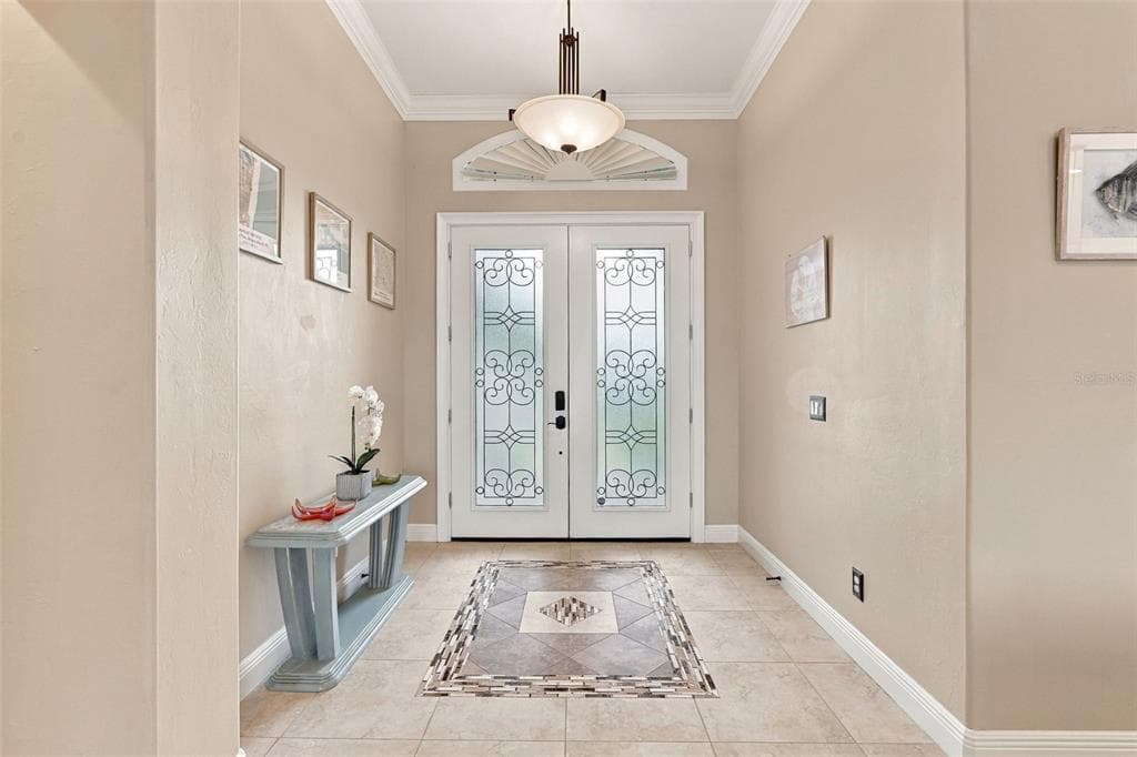 325 SEGOVIA DRIVE photo 6