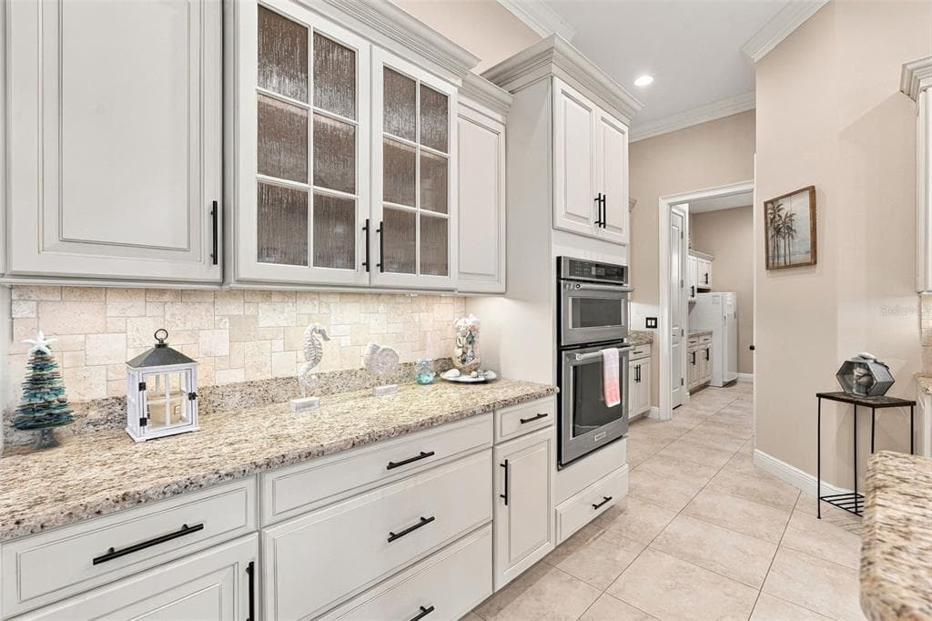 325 SEGOVIA DRIVE photo 16