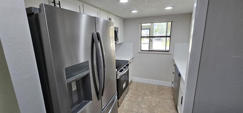 1 WINDRUSH BOULEVARD 83 photo 16