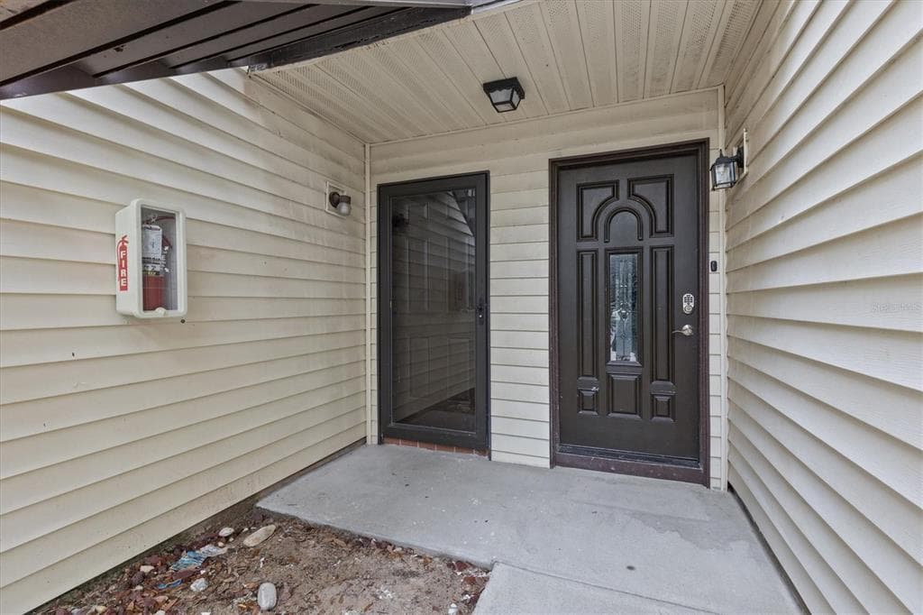 381 MOORINGS COVE DRIVE 9B photo 13
