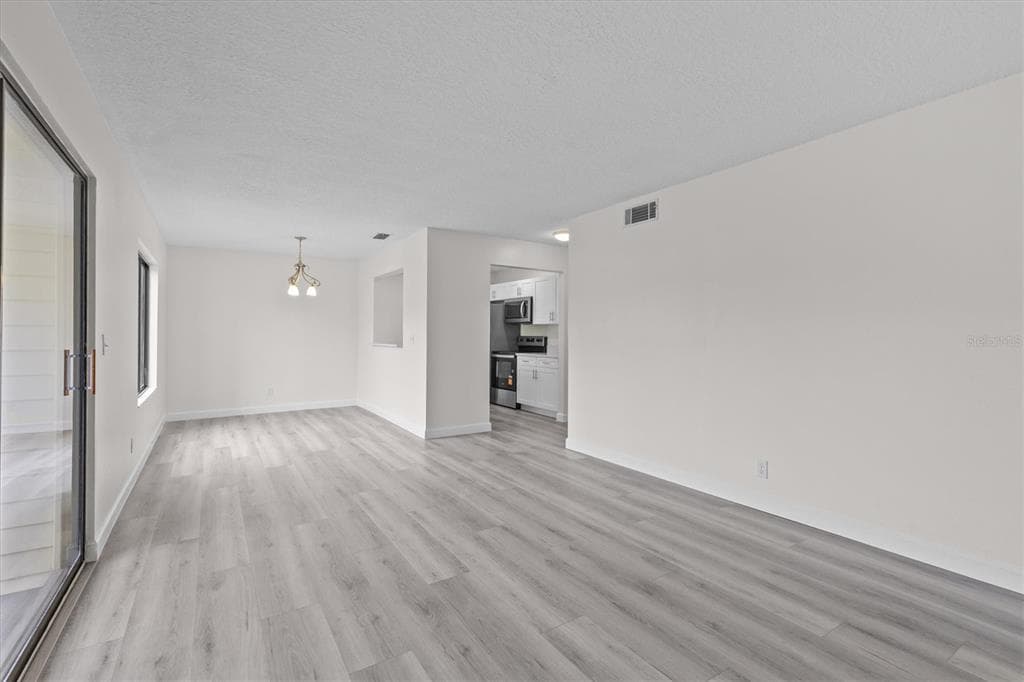 381 MOORINGS COVE DRIVE 9B photo 21