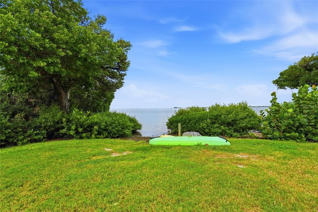 600 MANATEE AVENUE 144 photo 3