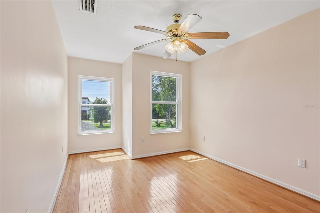 3480 LAKESHORE BOULEVARD photo 23