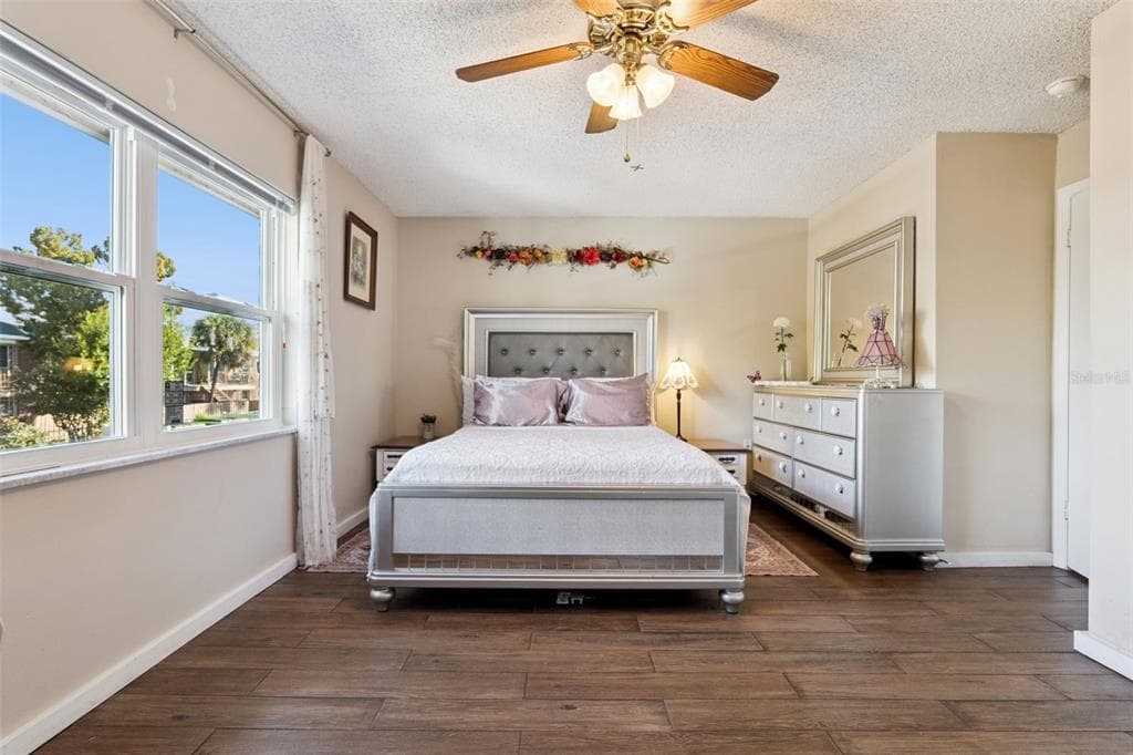 1158 CALLE DEL NORTE C photo 23