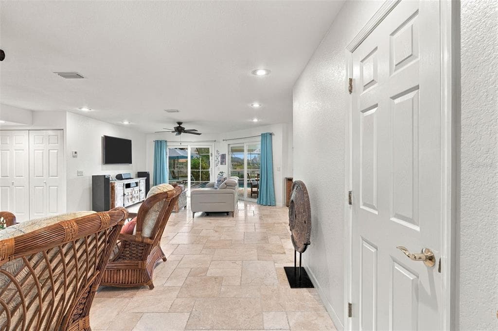 18177 WOLBRETTE CIRCLE photo 22