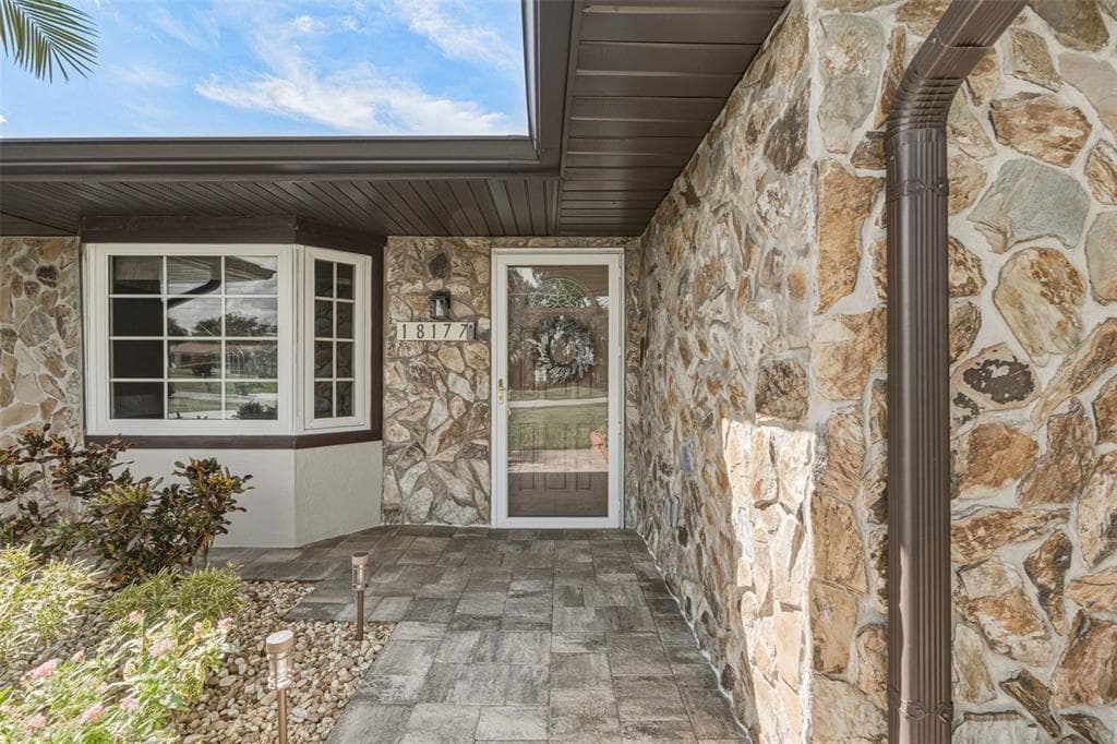 18177 WOLBRETTE CIRCLE photo 19