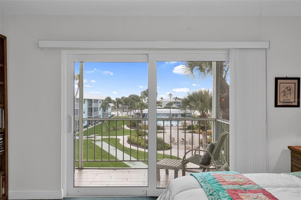 325 N CAUSEWAY C302 photo 12