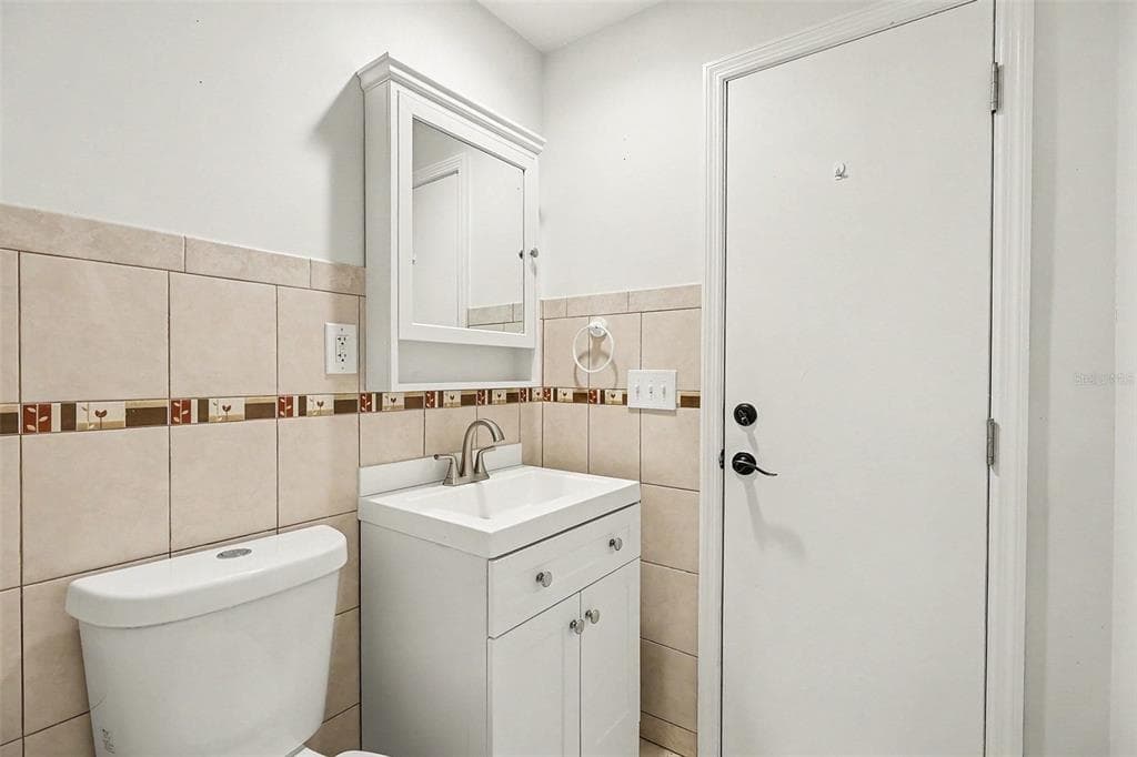 2700 RAINTREE LAKE CIRCLE photo 25