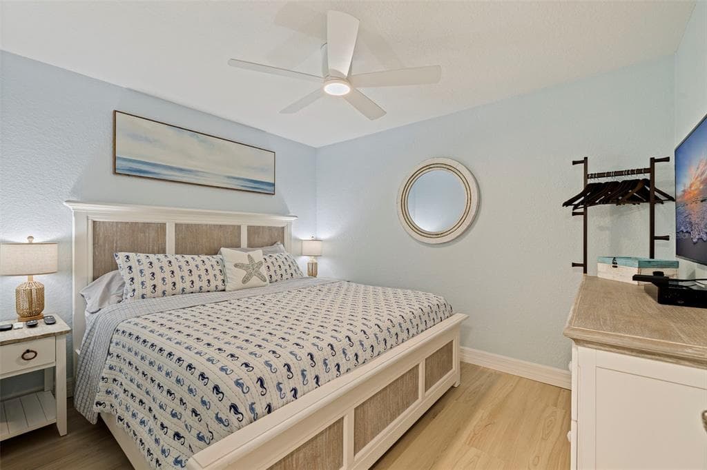 10265 GULF BOULEVARD A303 photo 16