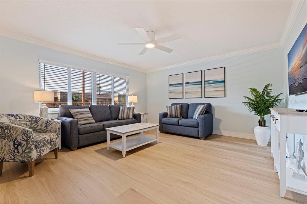 10265 GULF BOULEVARD A303 photo 3