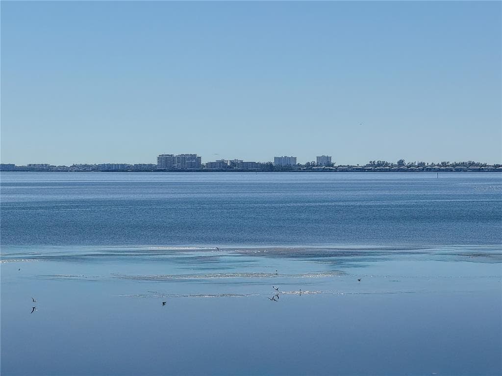 4565 BAY CLUB DRIVE 27 photo 2