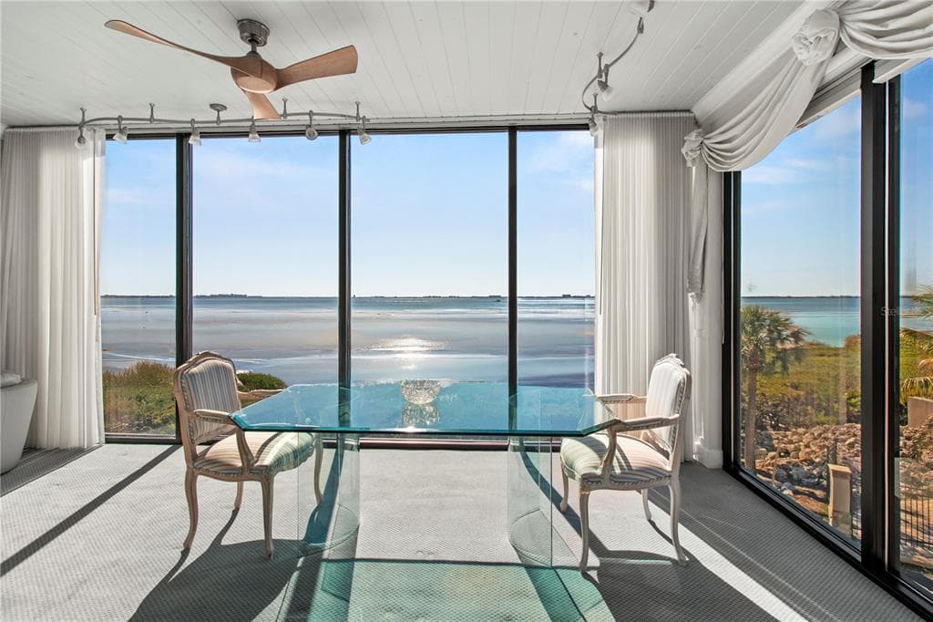 4565 BAY CLUB DRIVE 27 photo 17