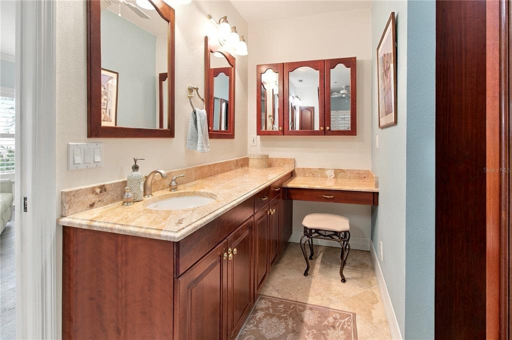 4565 BAY CLUB DRIVE 27 photo 19