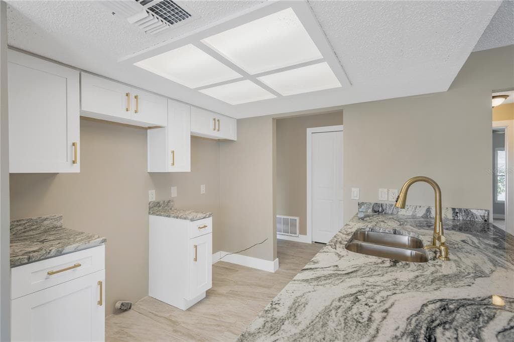 9840 SAN SEBASTIAN WAY photo 12