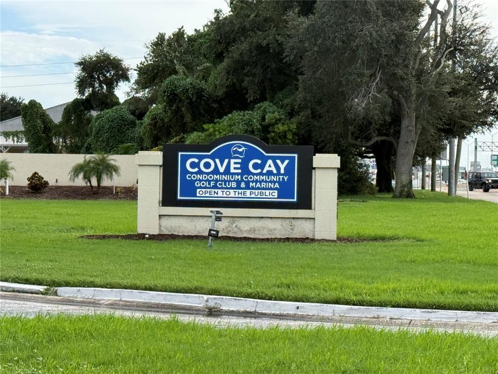 2620 COVE CAY DRIVE 307 photo 22