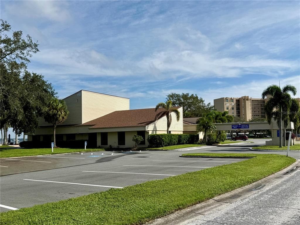 2620 COVE CAY DRIVE 307 photo 18