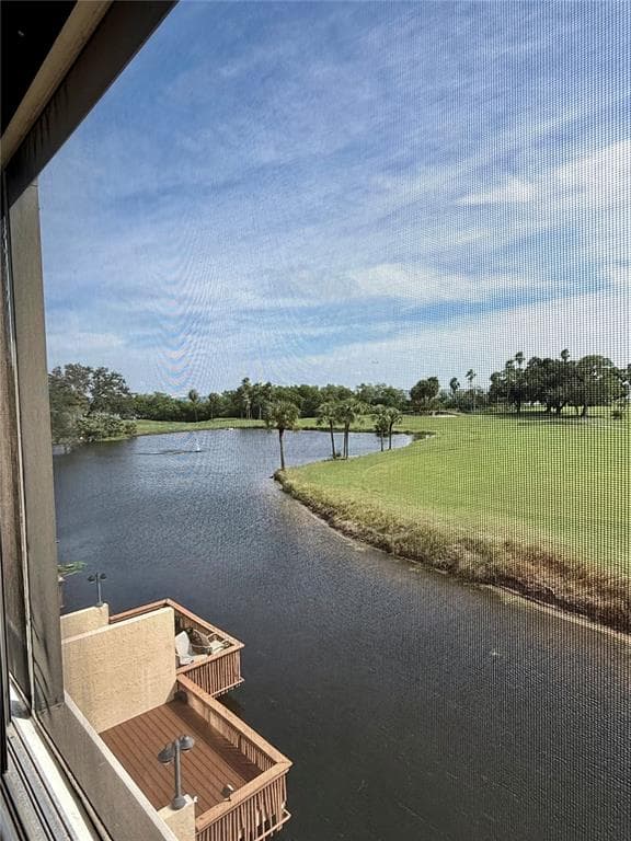 2620 COVE CAY DRIVE 307 photo 4