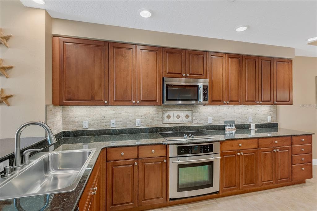 606 RIVIERA DUNES WAY 405 photo 12
