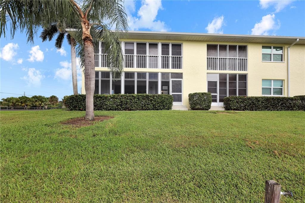 4000 BAL HARBOR BOULEVARD 517 photo 8