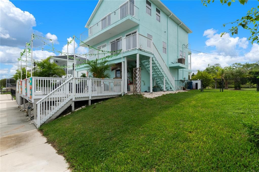 3423 PALOMETA DRIVE photo 19