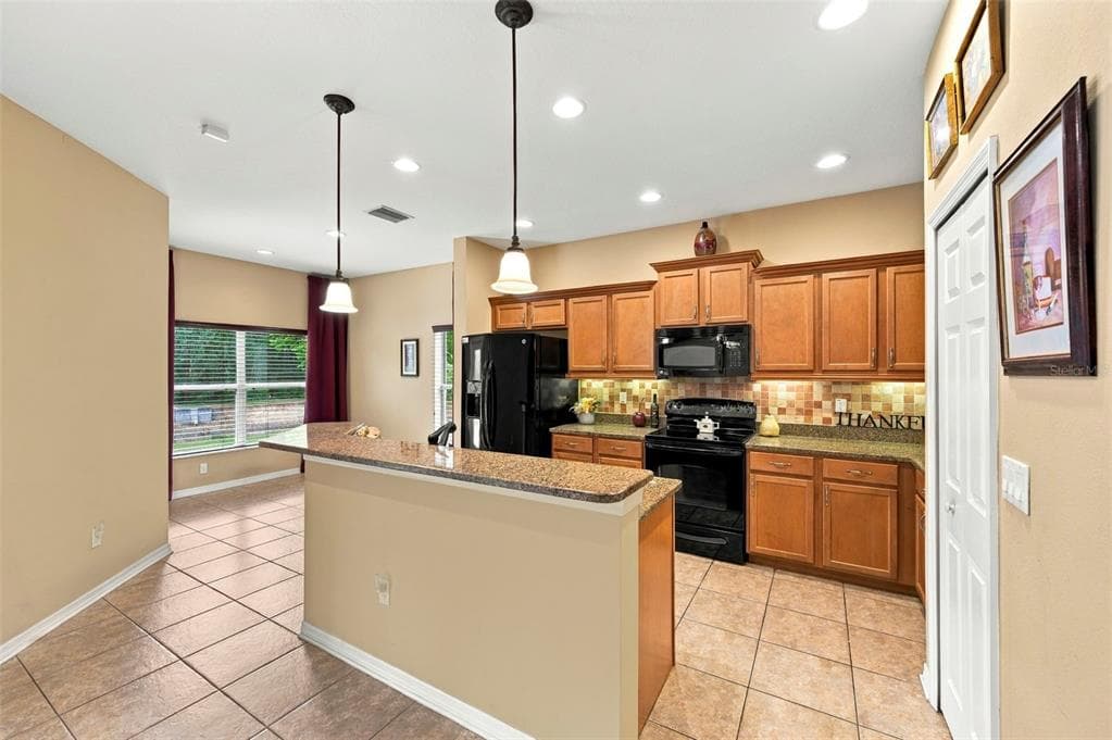 11002 BELLE HAVEN DRIVE photo 24