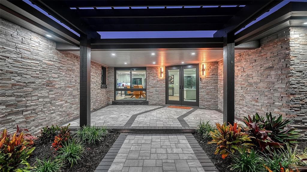 809 IDLEWILD WAY photo 6