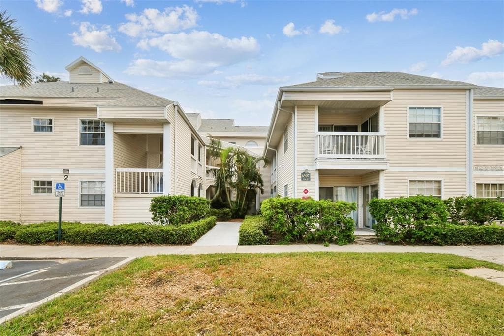 6907 STONES THROW CIRCLE N 2203 photo 1