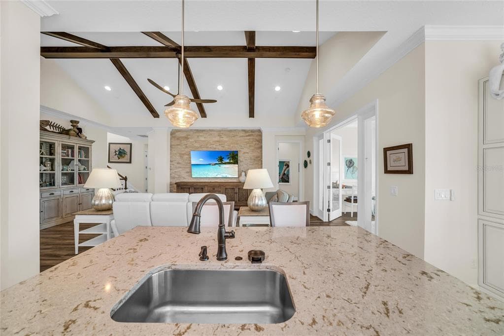 280 SAINT LUCIA DRIVE 202 photo 23