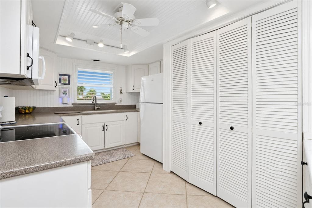 2700 N BEACH ROAD A105 photo 8
